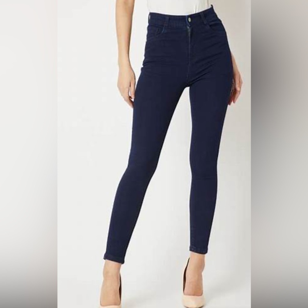 Burberry, London Thurlestone  Stretchy Skinny Jeans